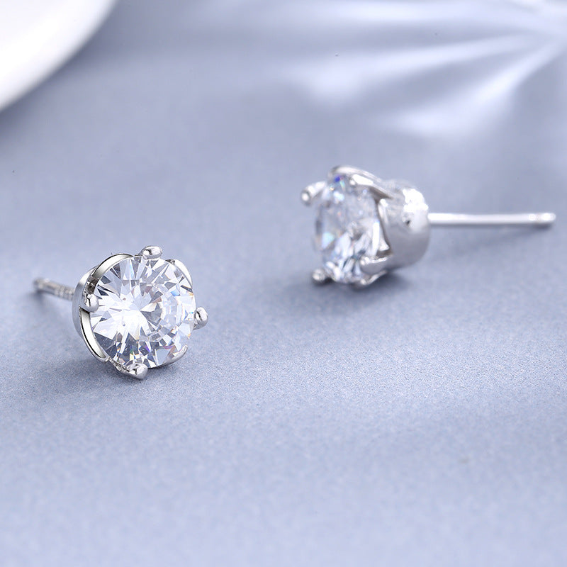 Women's Earrings with Sparkling Crystals in Exquisite Wreath Design