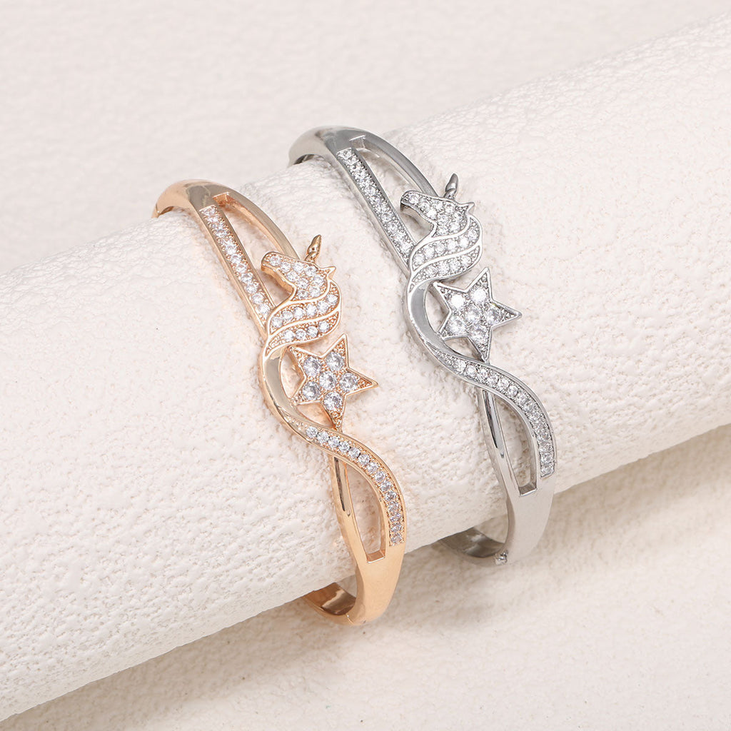 Women's Bangle with Elegant Infinity Pattern and Sparkling Zirconia