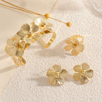 Women's Wrist Jewelry with Floral Design