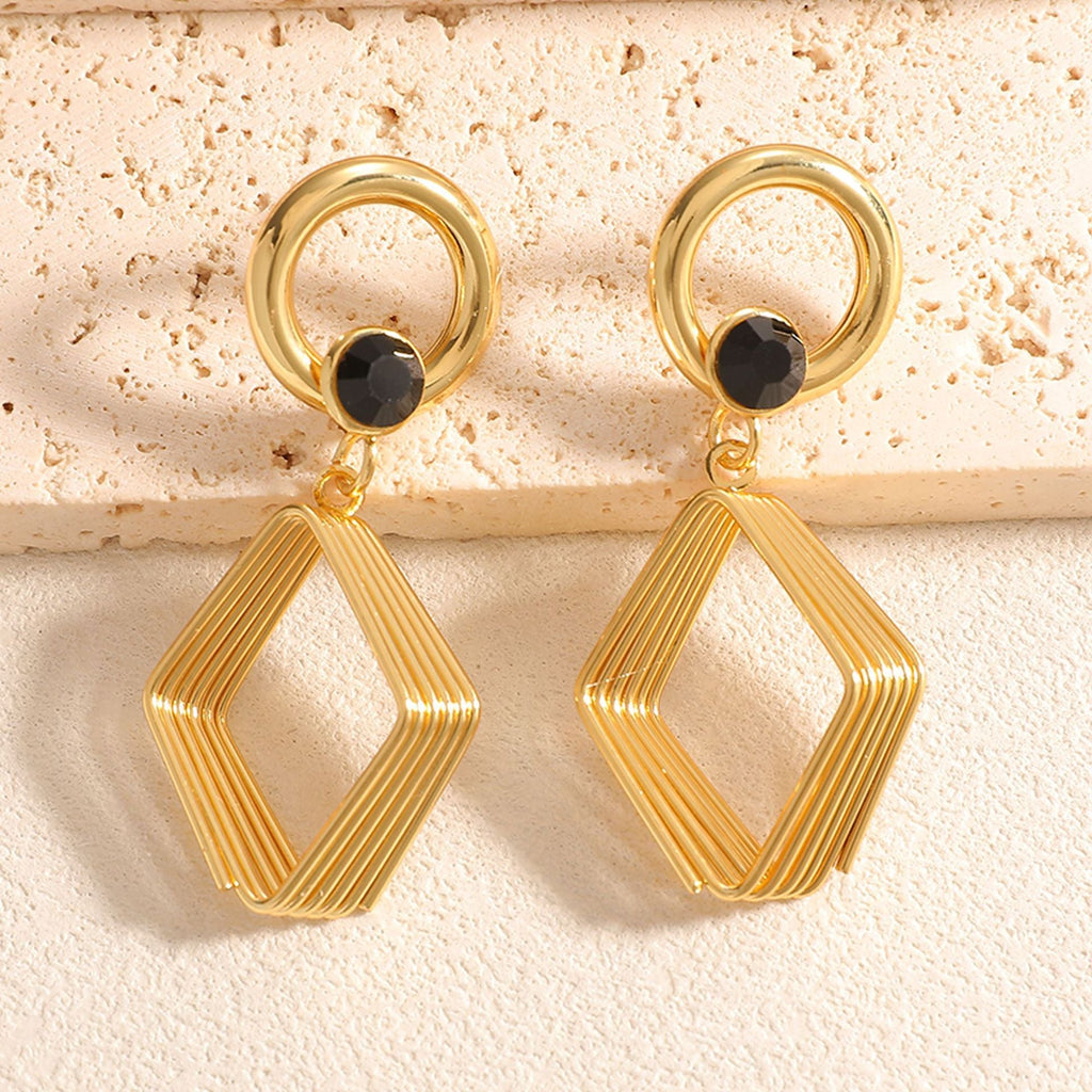 Women's Design Earrings with Geometric Wire Motif