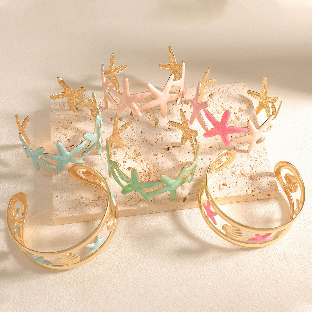 Women's Bracelet with Intricate Starfish Design