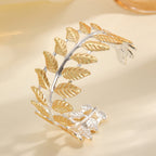Women's Bracelet in Elegant Leaf Design