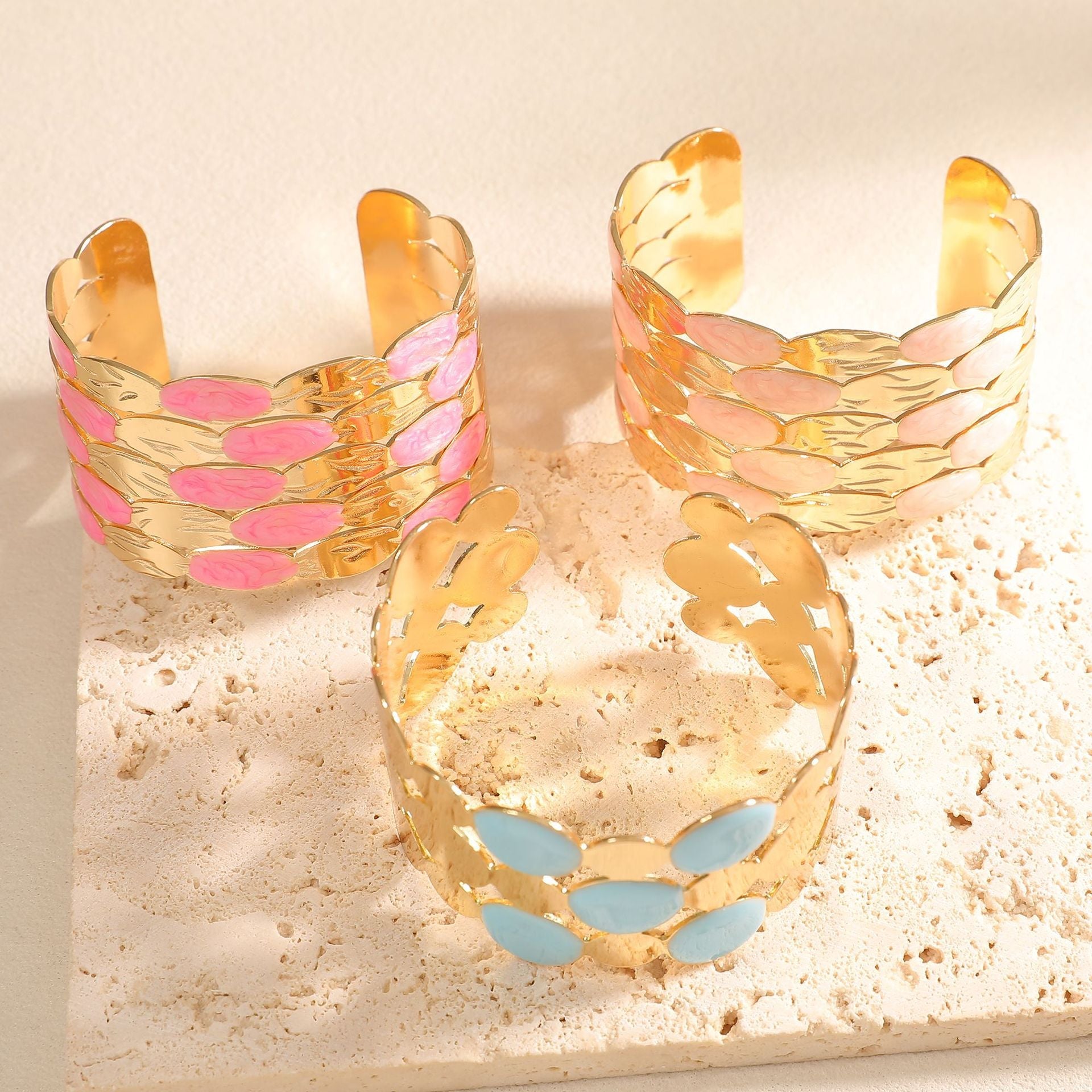 Women's Bracelet with Intricate Floral Design