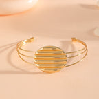Women's Bracelet with Intricate Bow Design