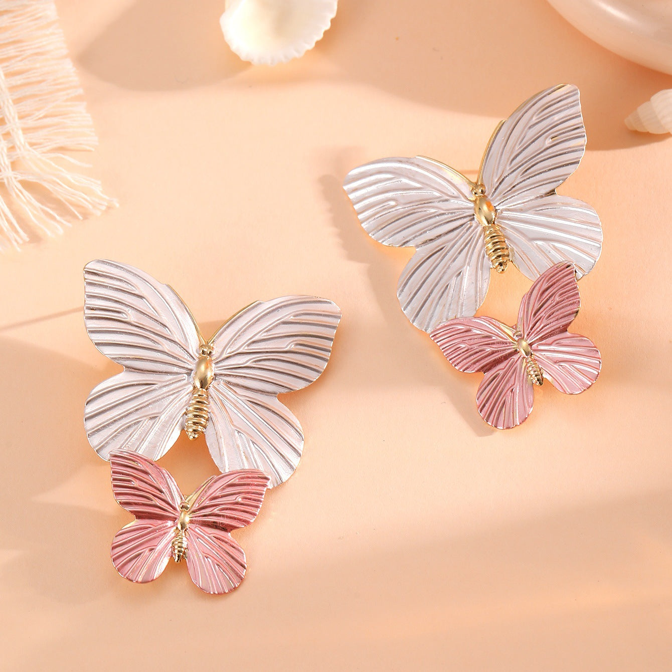 Women's Brooches in Elegant Butterfly Design