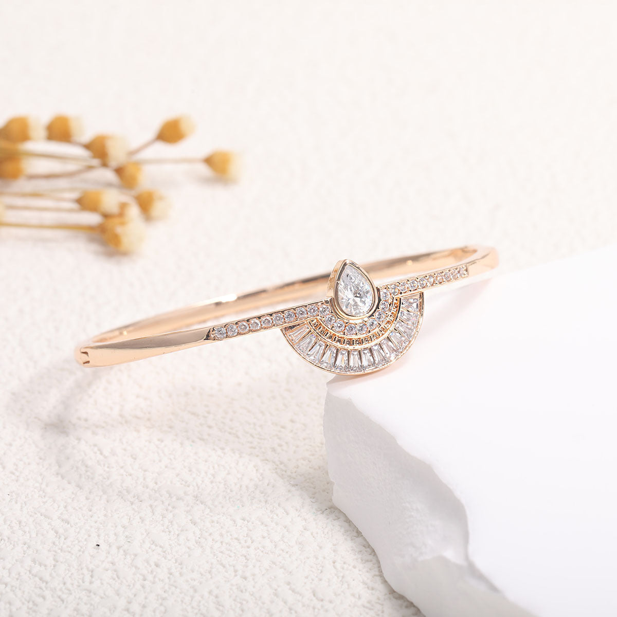 Women's Bangle with Elegant Infinity Pattern and Sparkling Zirconia