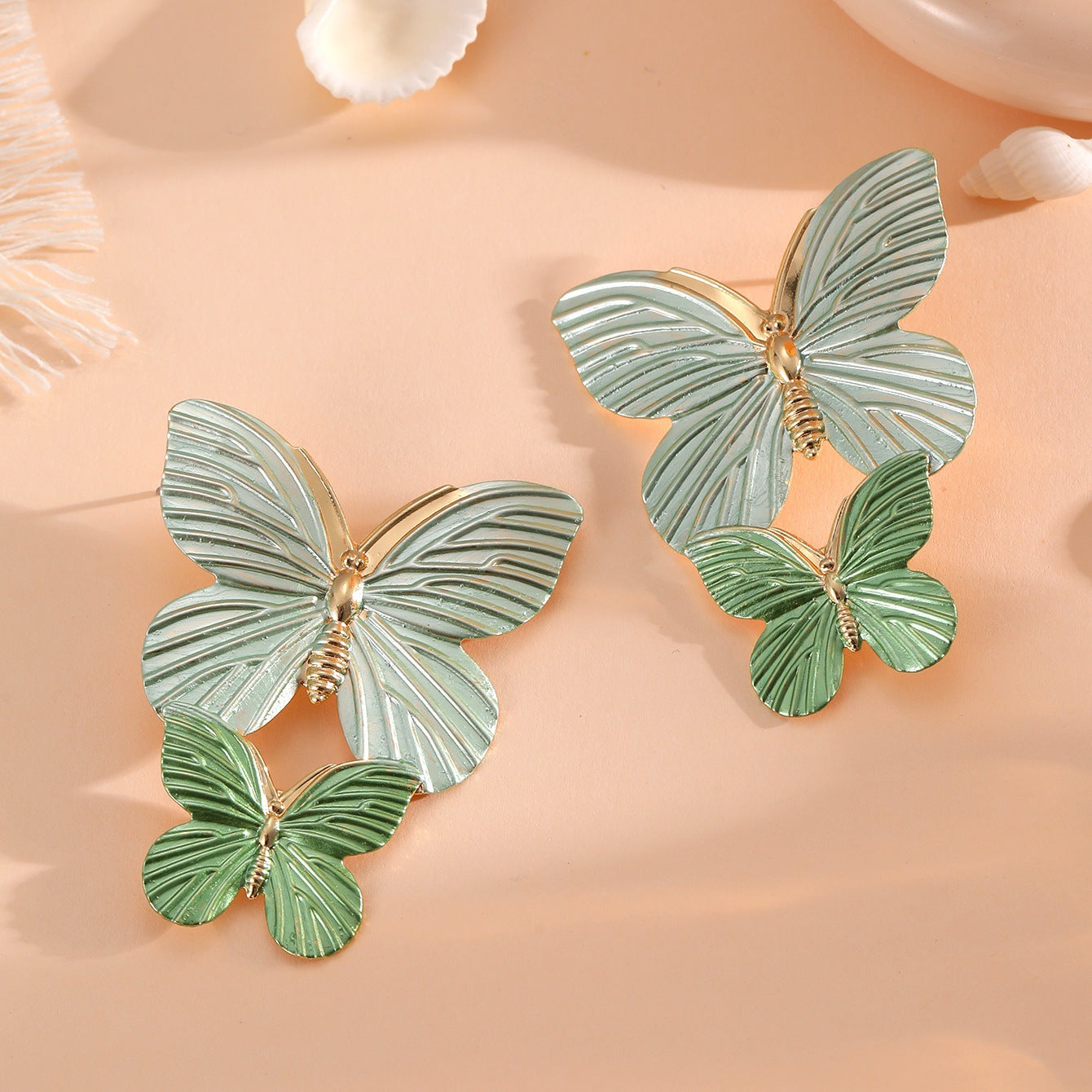 Women's Brooches in Elegant Butterfly Design