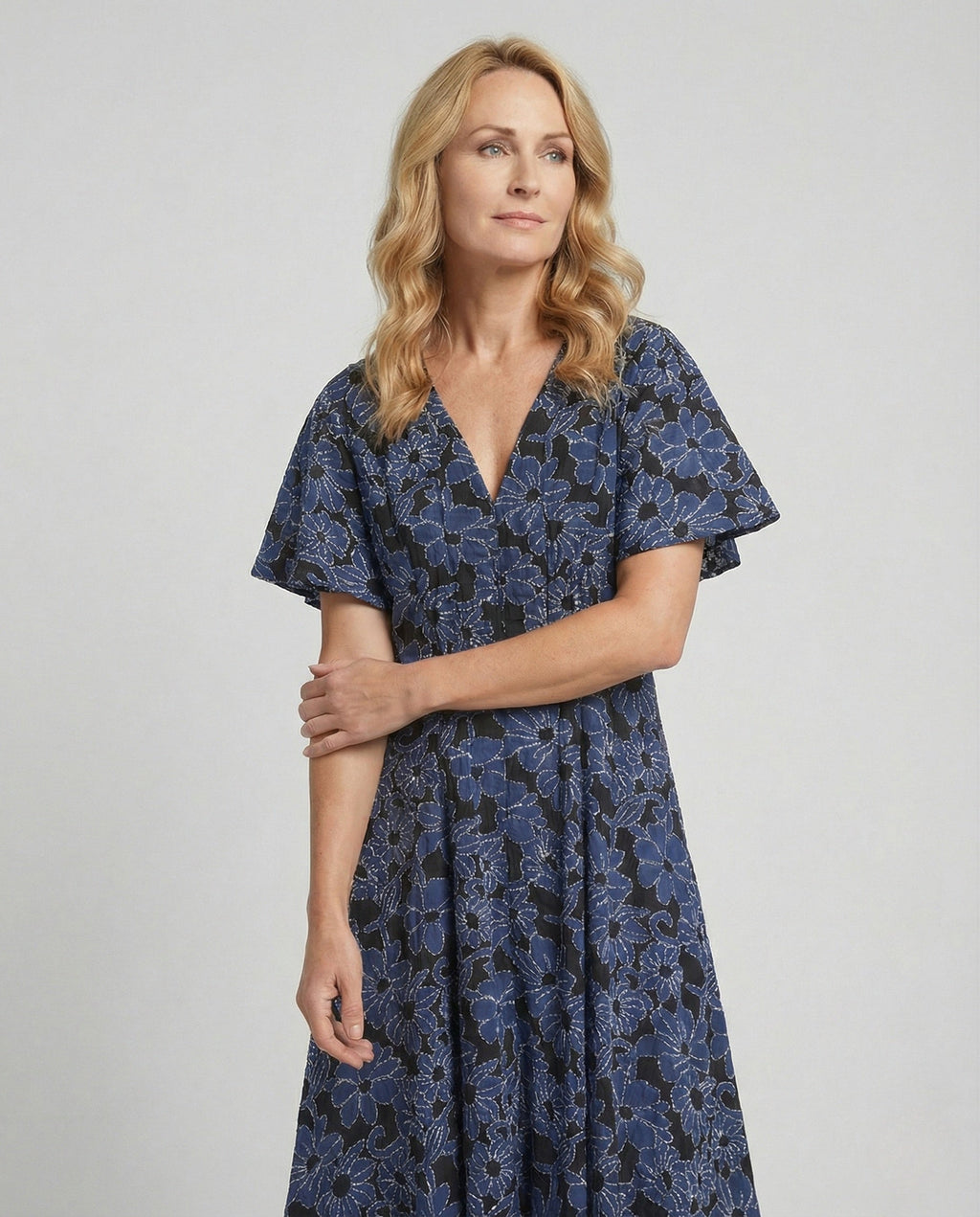 Women's Embroidered Midi Dress with V-Neck and Batwing Sleeves - Upper Body View