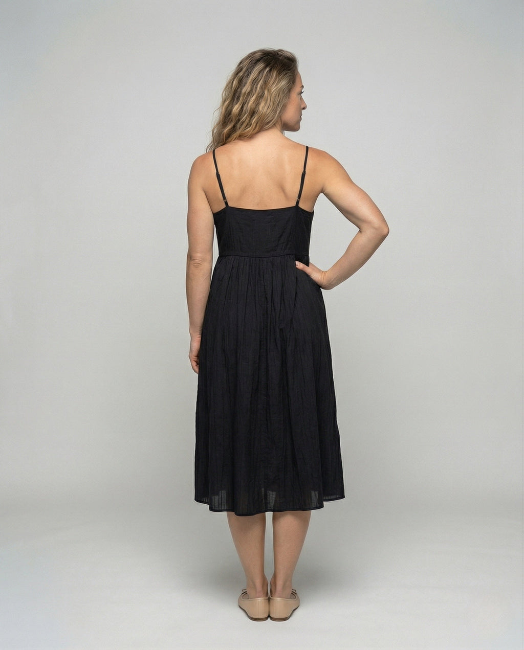 Women's Crinkled Viscose Strap Dress - Back View