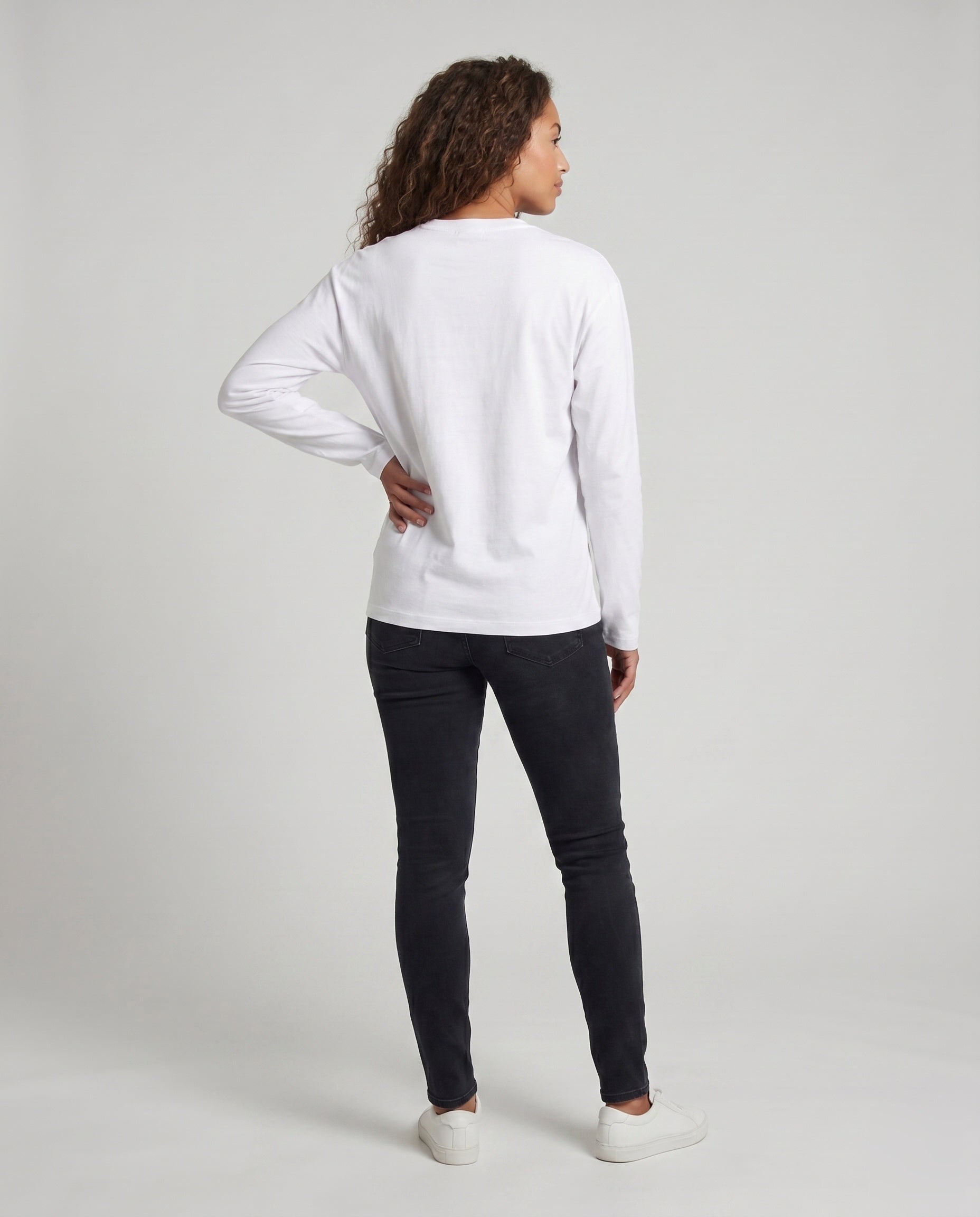 Women's Minimalist Long Sleeve made of Organic Cotton Blend - Back View