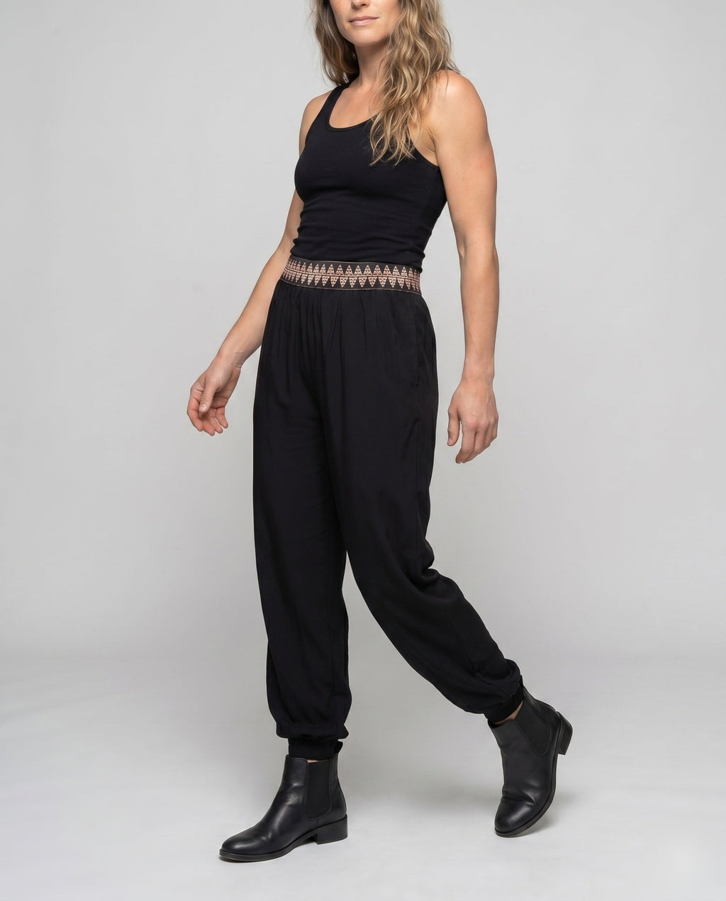 Women's Sporty Leisure Pants - Lower Body View