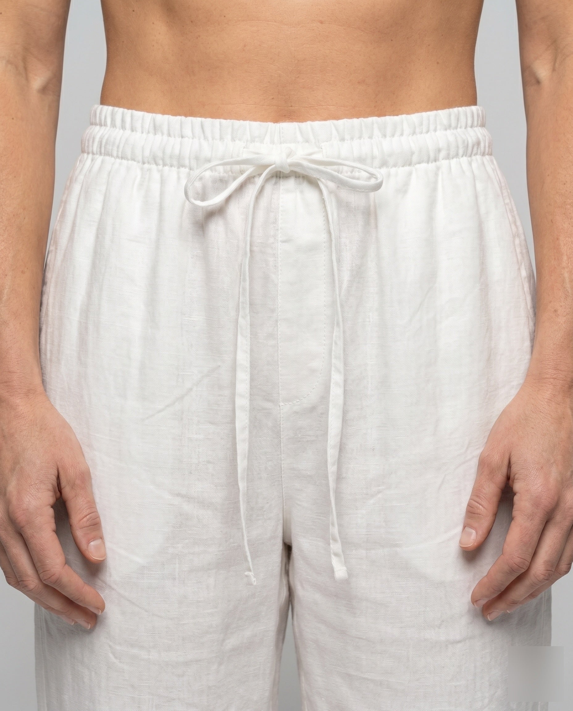 Women's Casual Linen Pants with Elastic Waistband, Practical Pockets - Close-Up Detail