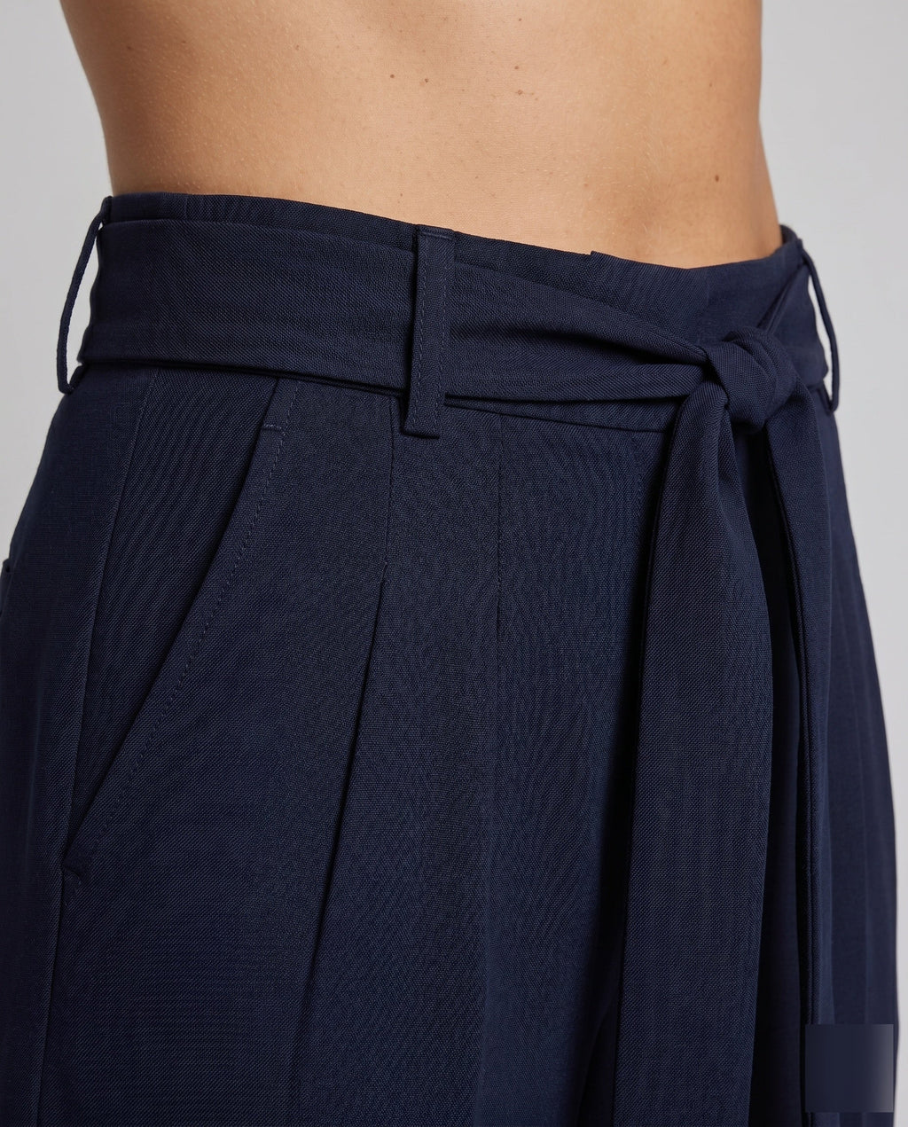 Women's Wide Palazzo Pants with Fashionable Tie Belt - Close-Up Detail