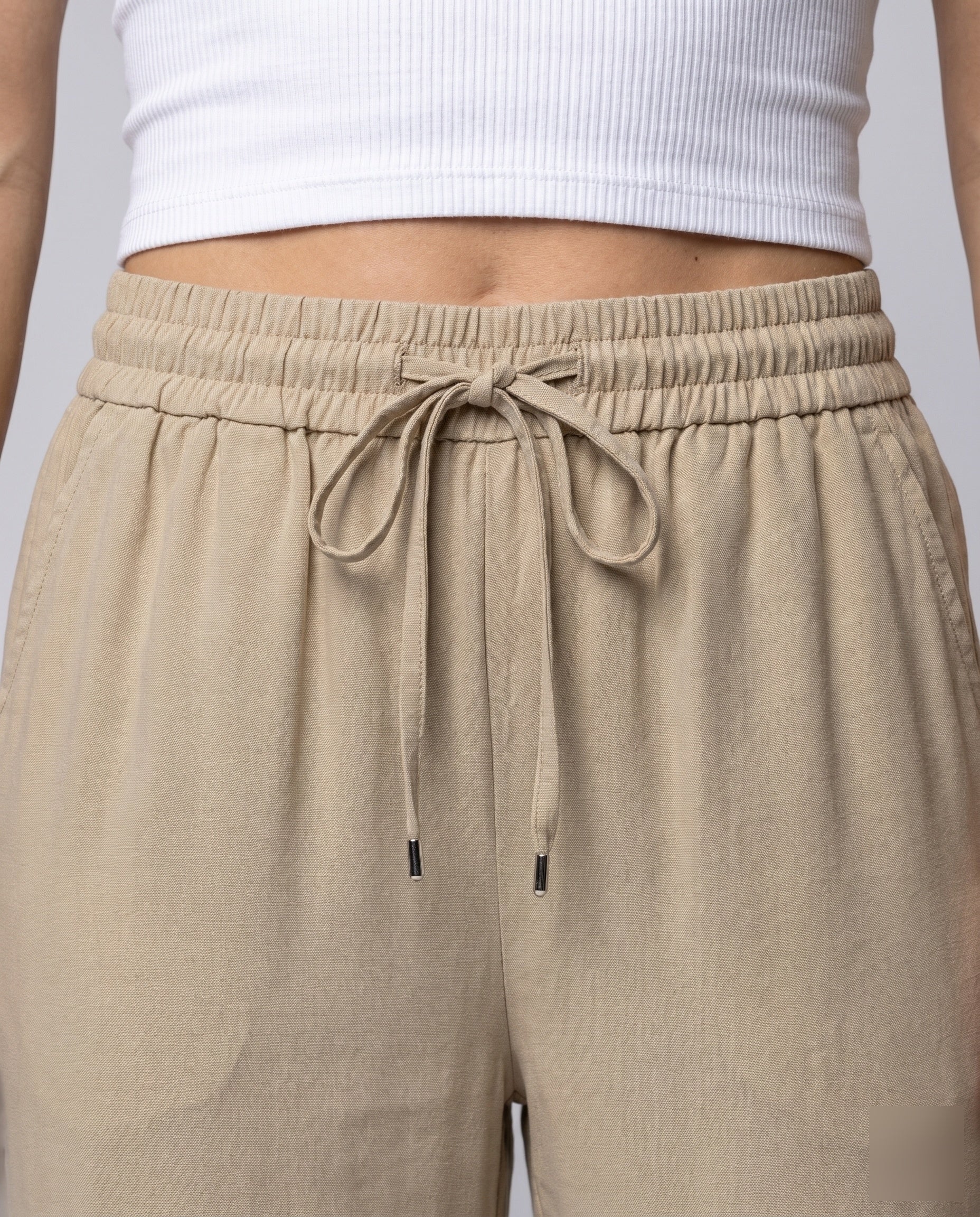 Women's Airy and Comfortable Summer Pants with Elastic Waistband - Close-Up Detail