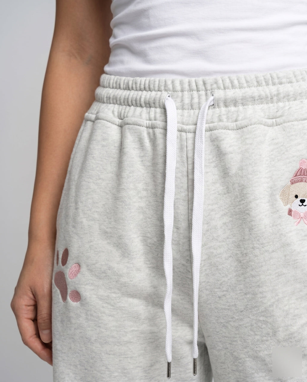 Women's Loose Casual Pants with Playful Animal Designs - Close-Up Detail
