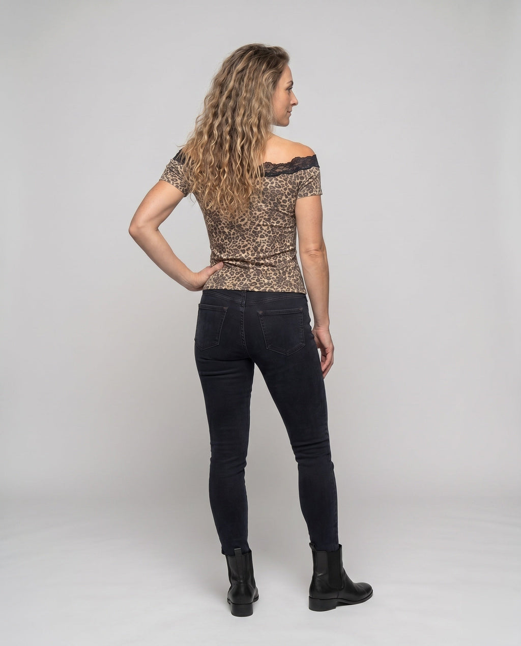 Women's T-Shirt with Elegant Lace Trim and Trendy Leopard Print - Back View