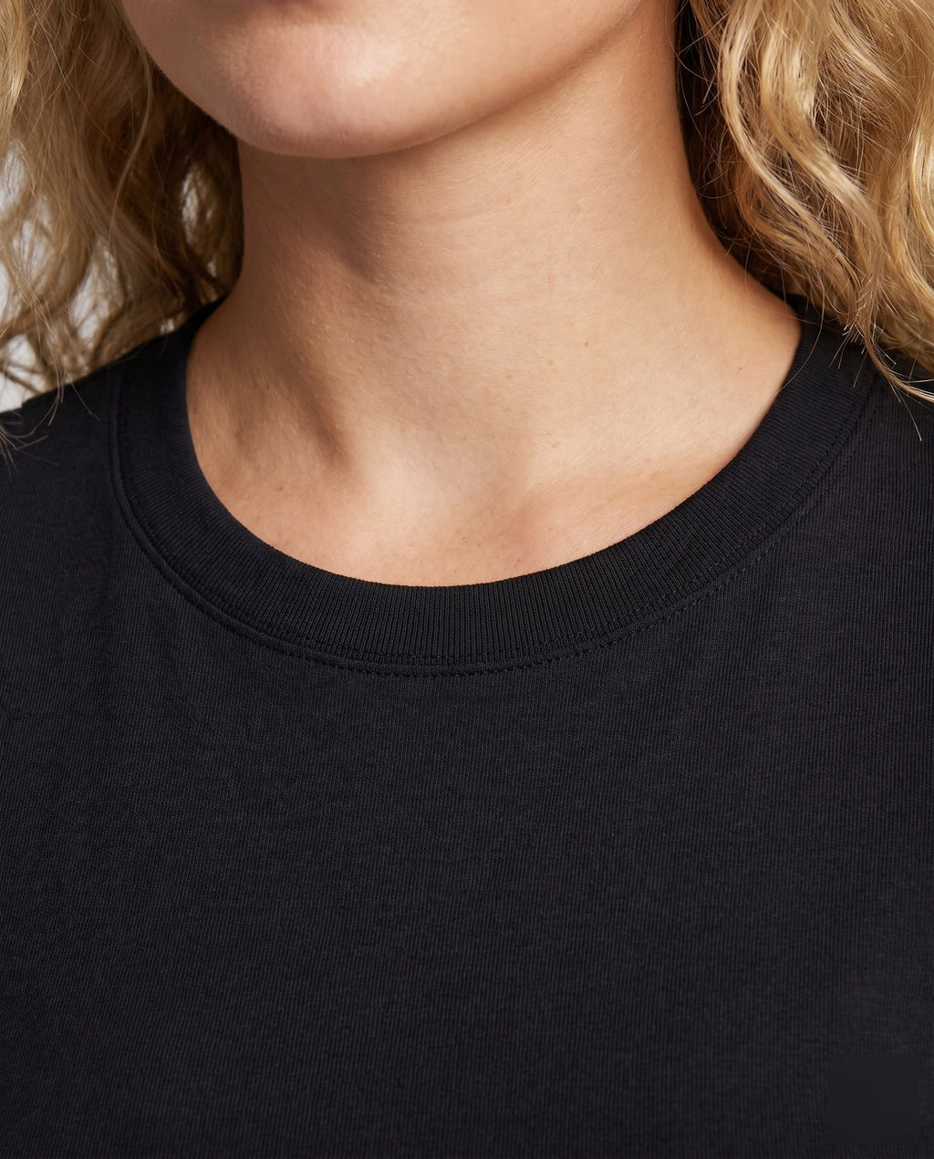 Women's Culotte Sweatpants with High Ribbed Waistband, Drawstring - Close-Up Detail