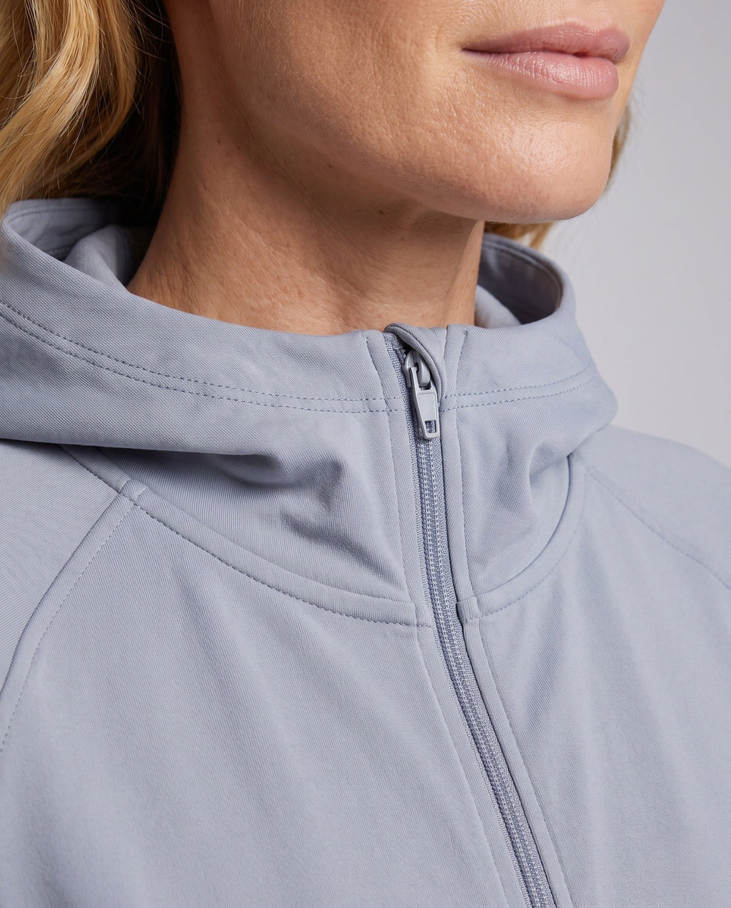 Women's Sporty Hoodie Jacket with Long Sleeves and Relaxed Fit - Close-Up Detail