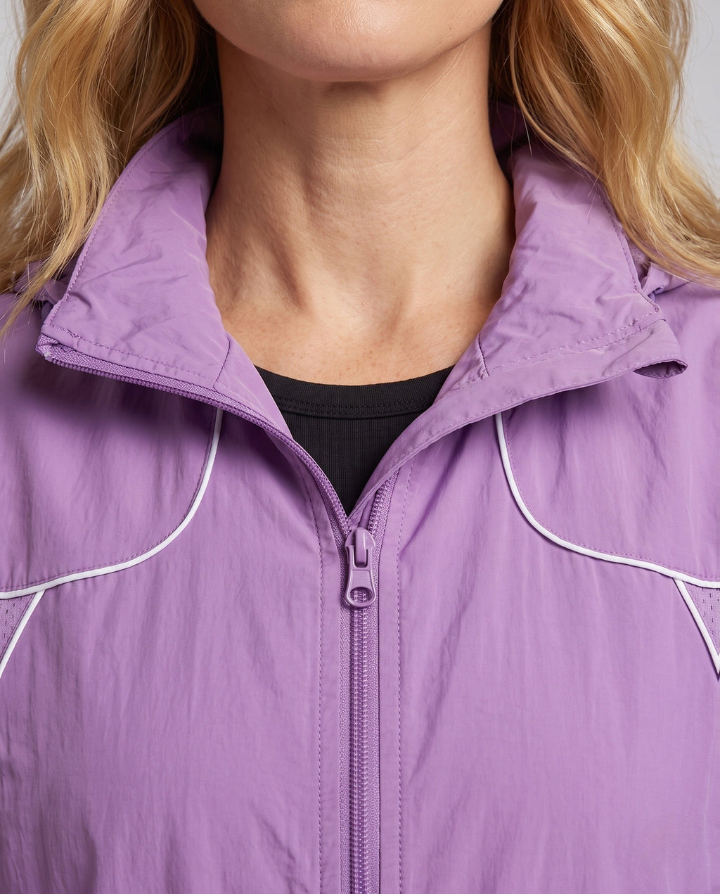 Women's Technical UV Protection Jacket with Breathable Properties - Close-Up Detail