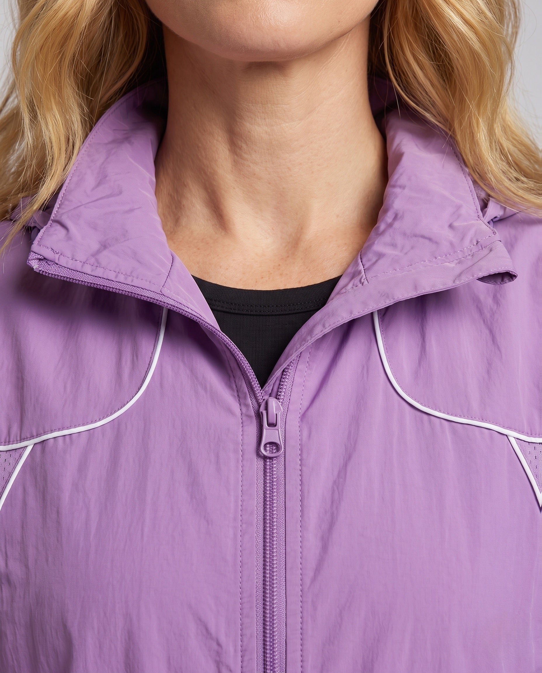 Women's Technical UV Protection Jacket with Breathable Properties - Close-Up Detail