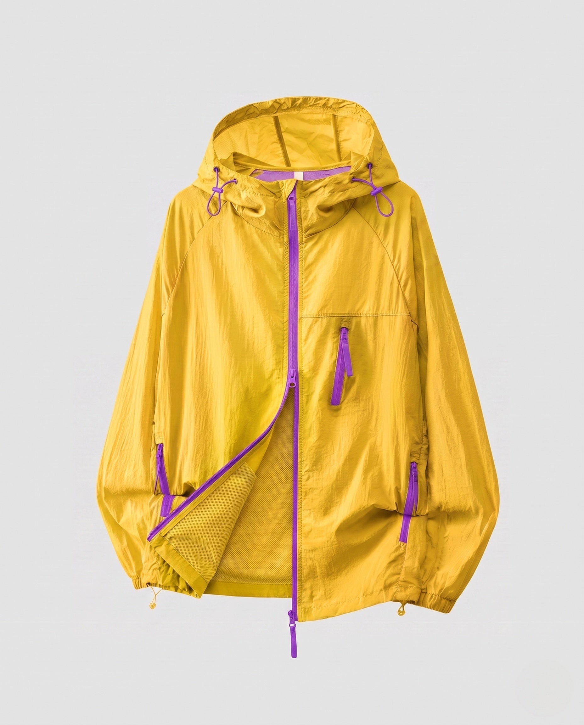 Women's Lightweight Wind Jacket with Practical Pockets