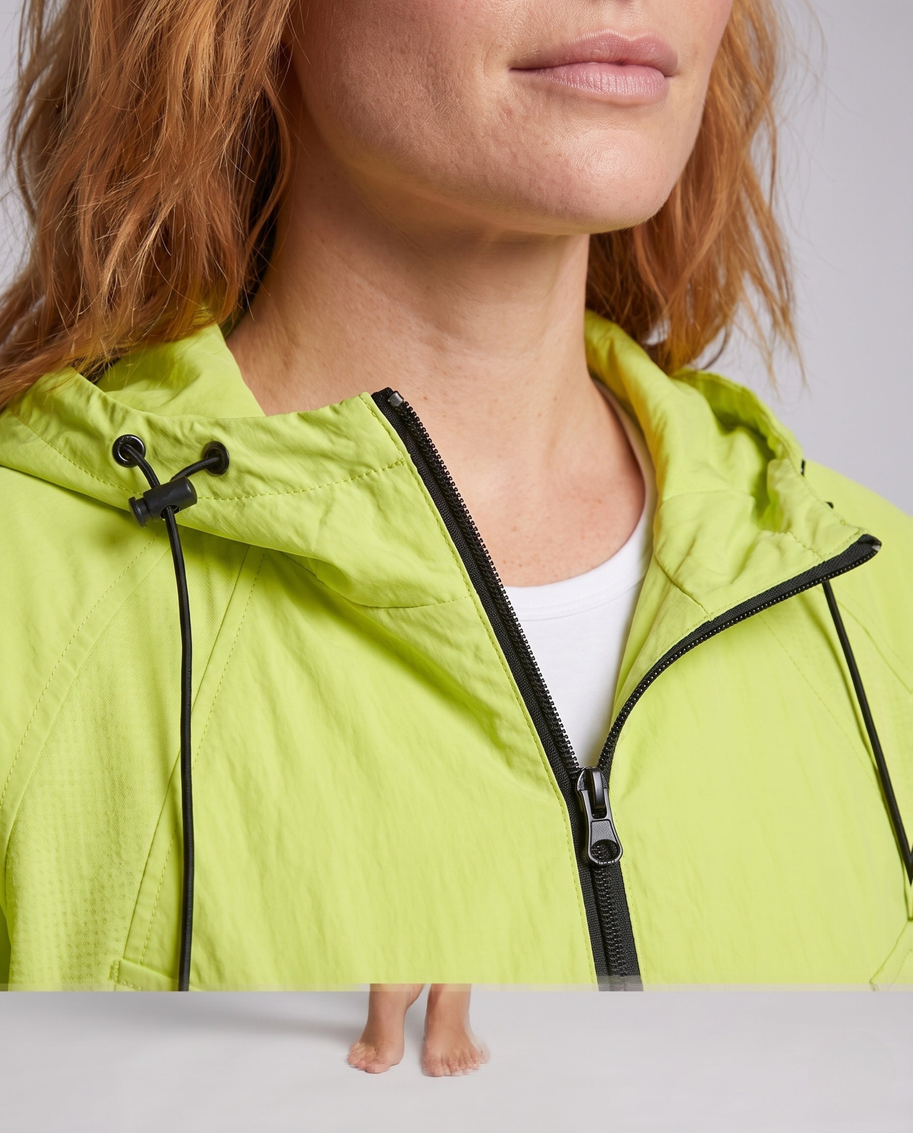 Women's UV Protection Jacket with High Collar, Breathable Properties - Close-Up Detail
