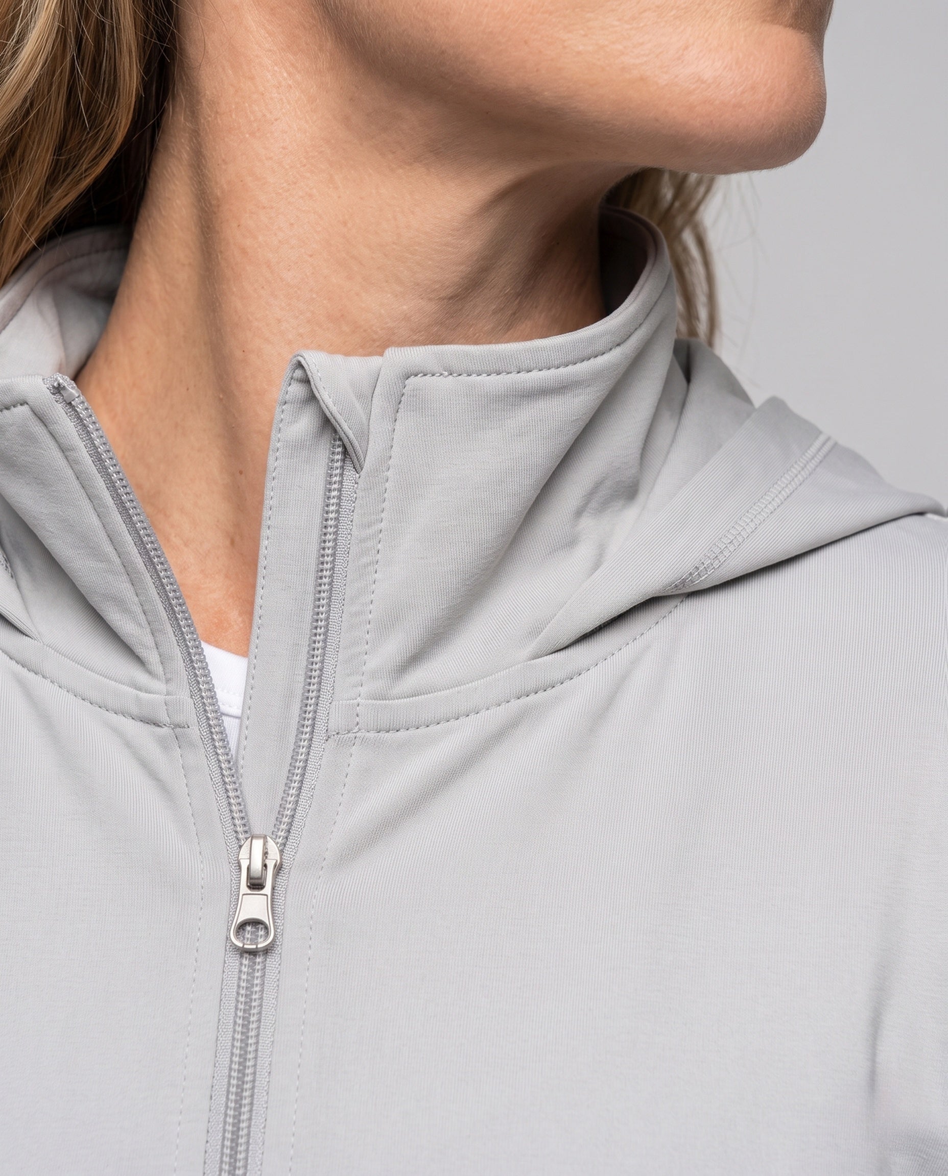 Women's Functional UV Protection Jacket with Highly Elastic Material - Close-Up Detail