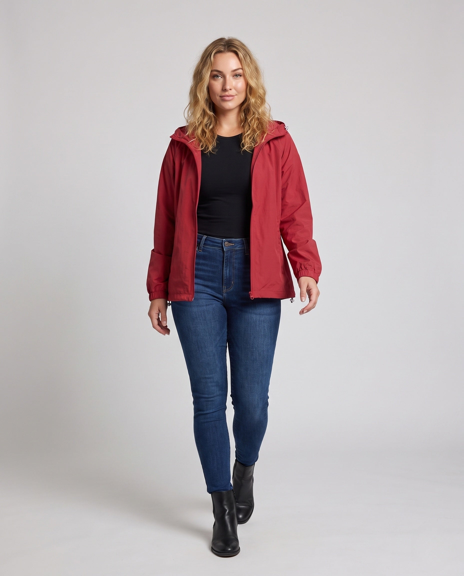 Women's Lightweight Outdoor Jacket with Practical Side Pockets - Front View