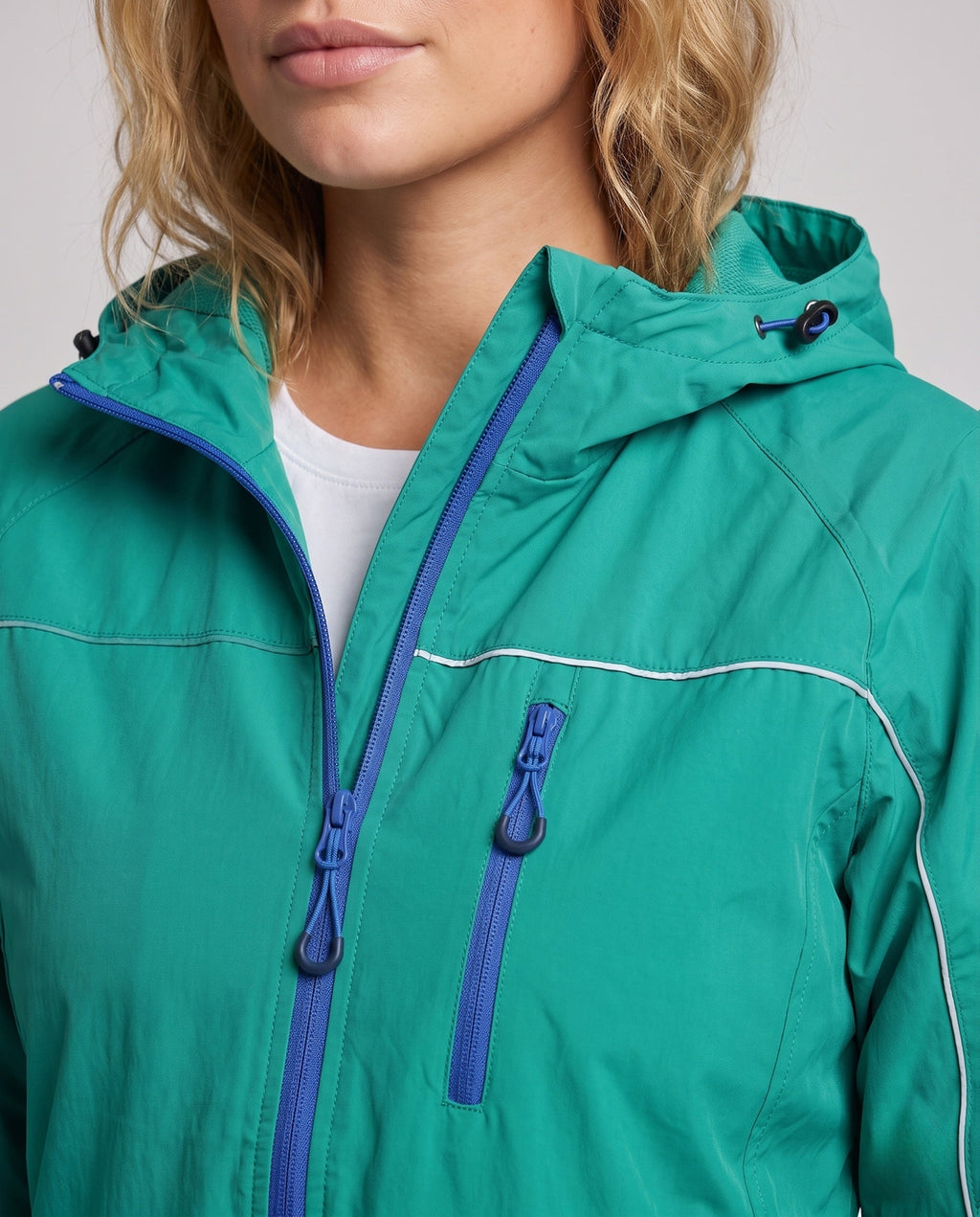 Women's Lightweight Outdoor Jacket with UV Protection - Close-Up Detail