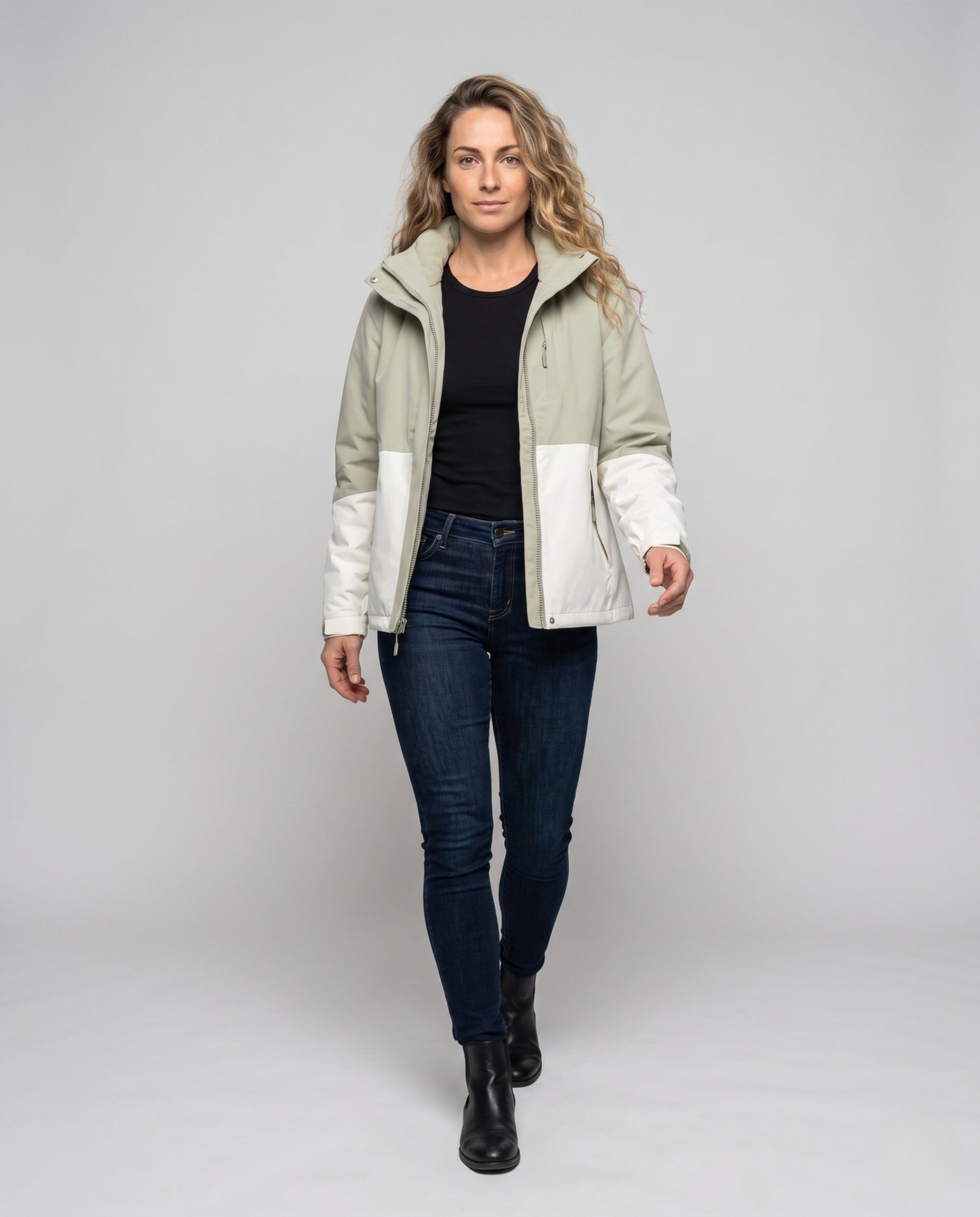 Women's Technical Multifunction Jacket with Practical Pockets - Front View