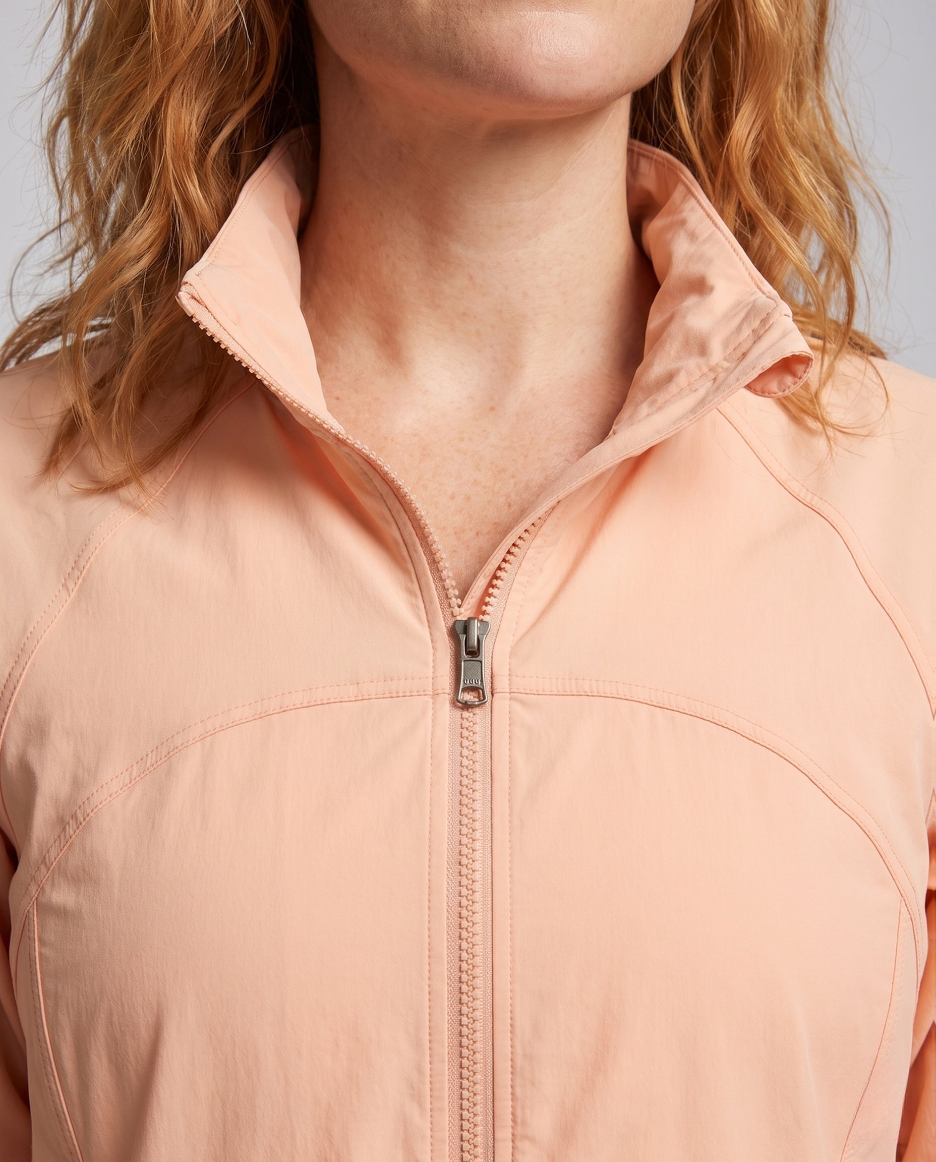 Women's Nano Lightweight Breathable Running Jacket - Close-Up Detail
