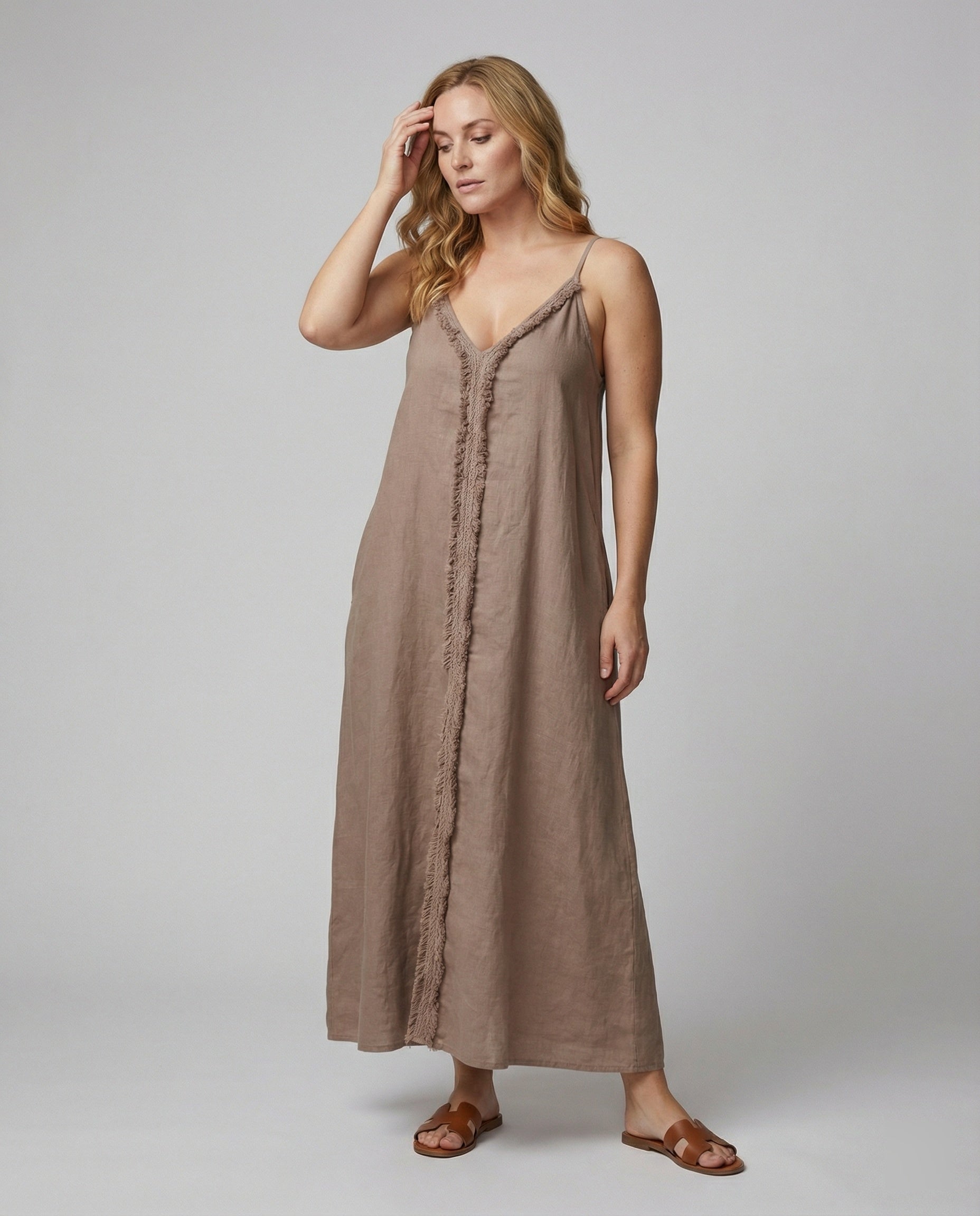 Women's Maxi Dress with Casual V-Neck and Side Pockets