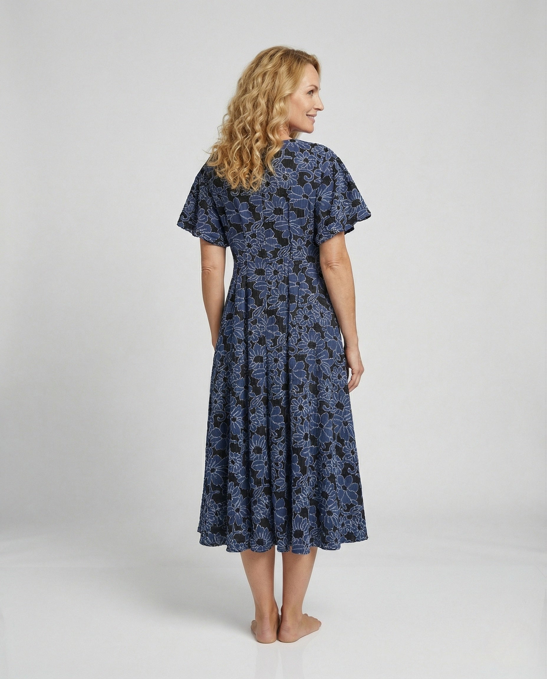 Women's Embroidered Midi Dress with V-Neck and Batwing Sleeves - Back View