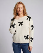 Women's knit sweater with playful bow motif and casual fit - Chichicherry
