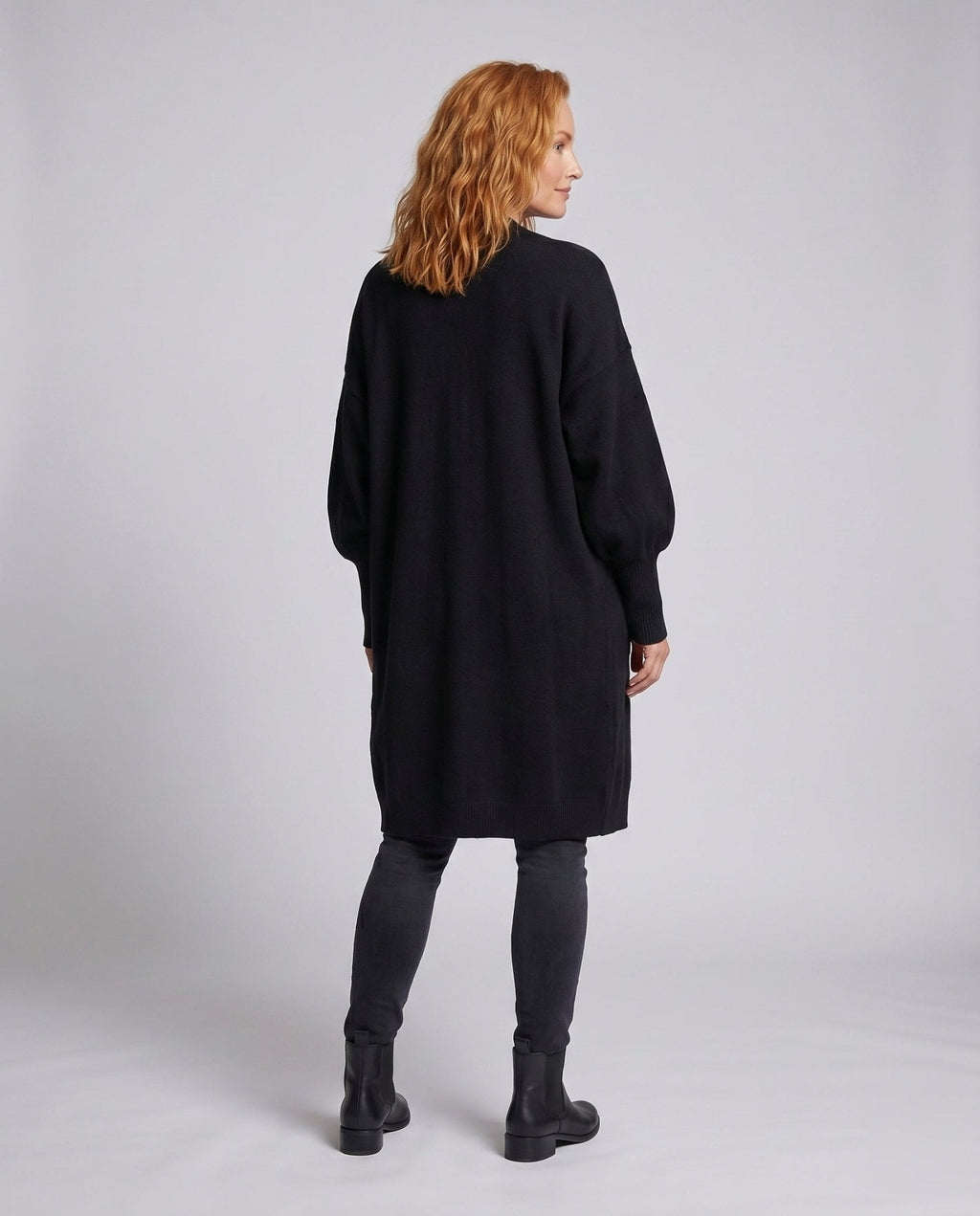 Women's Plus Size Cardigan with Soft Material and Casual Cut - Chichicherry