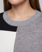 Women's sweatshirt with trendy block pattern and round neckline - Chichicherry